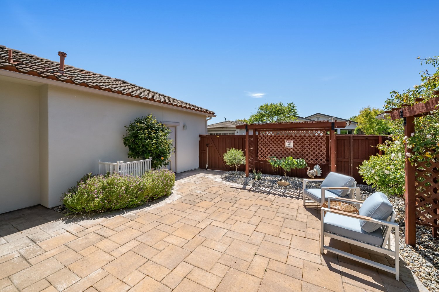2563 Clubhouse Drive, Paso Robles, CA 93446