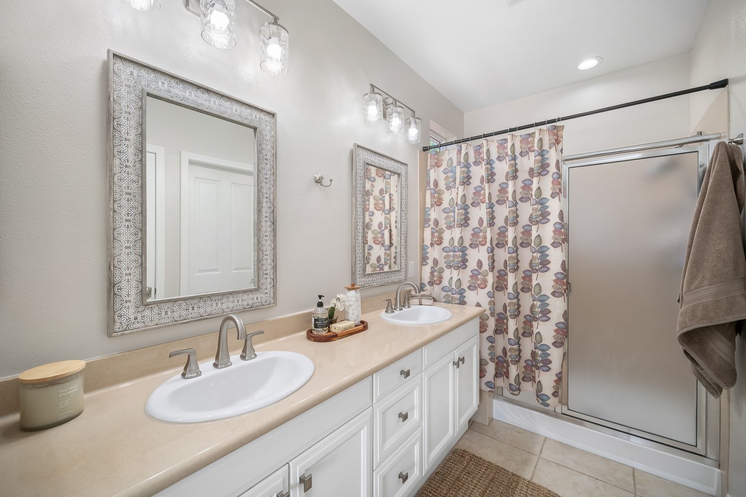 2563 Clubhouse Drive, Paso Robles, CA 93446