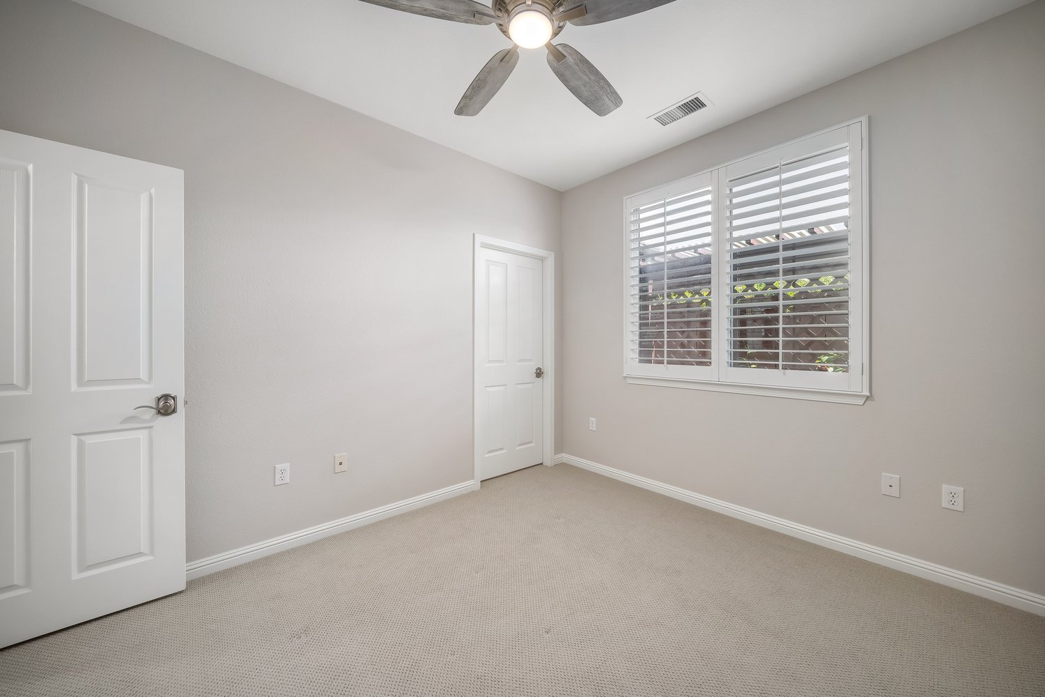 2563 Clubhouse Drive, Paso Robles, CA 93446