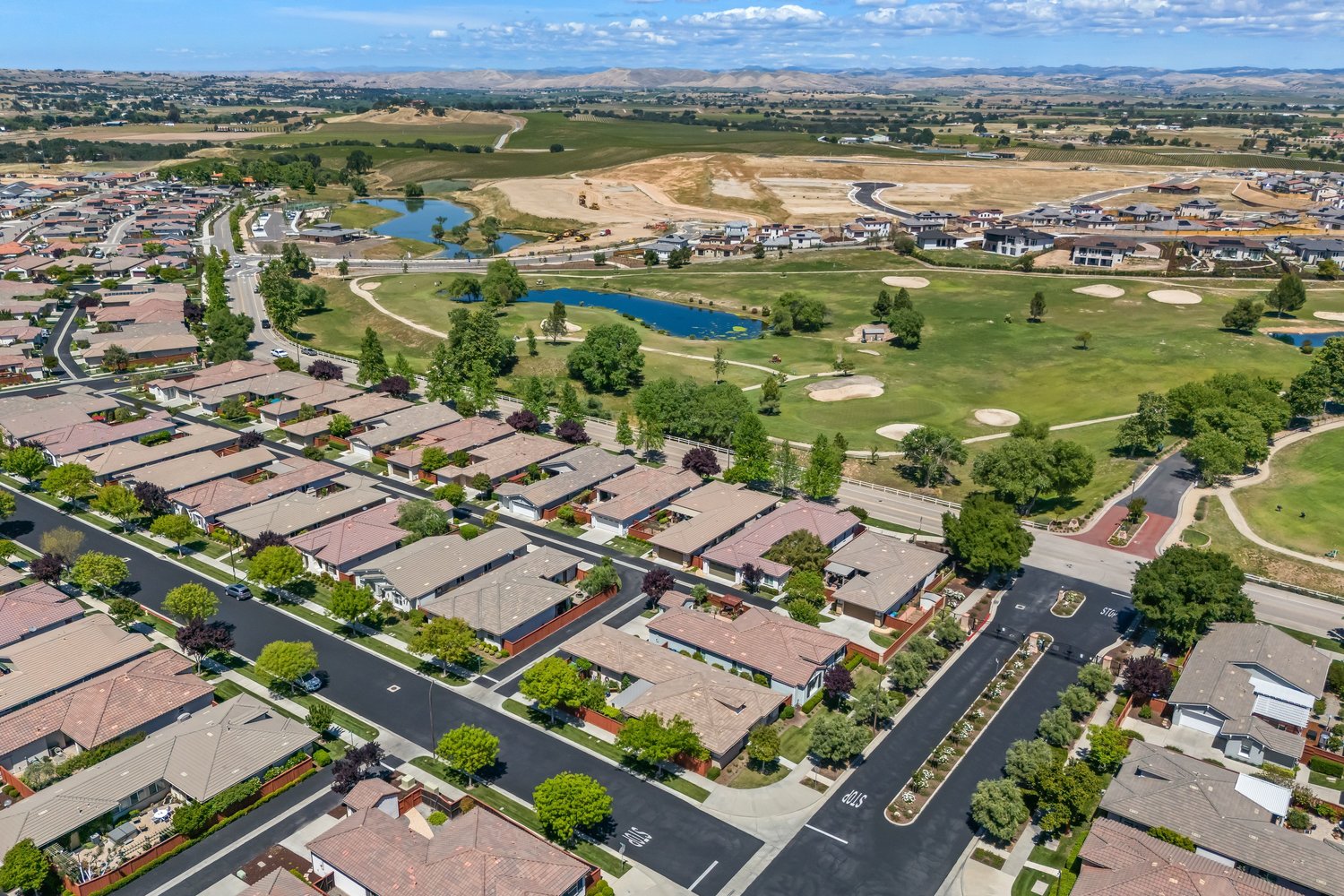 2563 Clubhouse Drive, Paso Robles, CA 93446