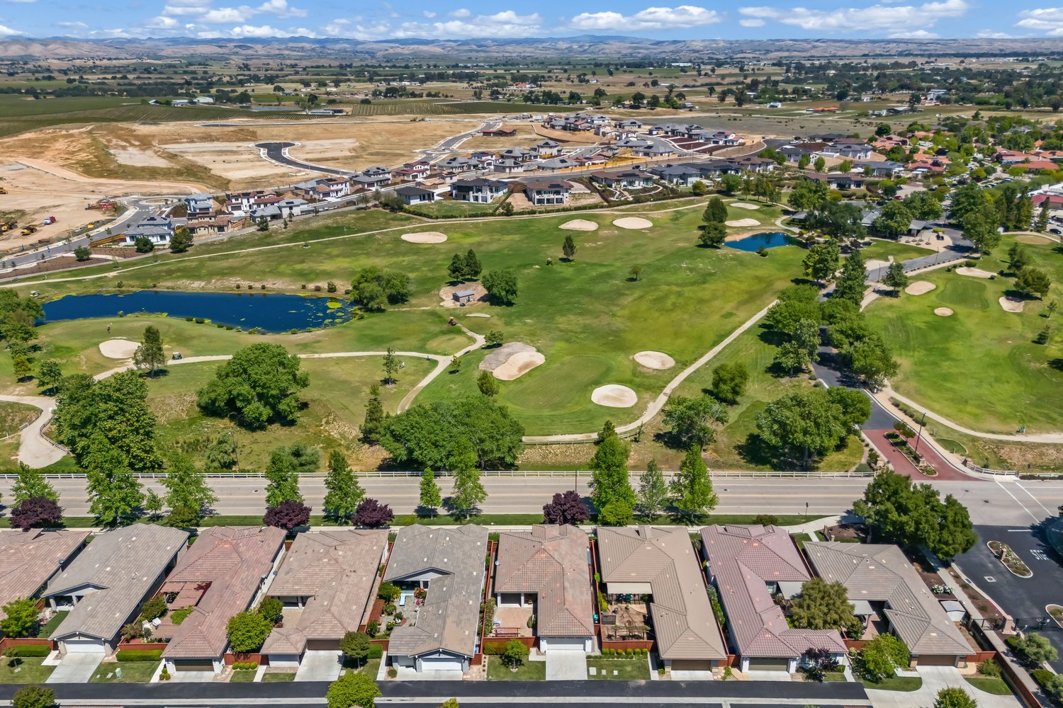 2563 Clubhouse Drive, Paso Robles, CA 93446