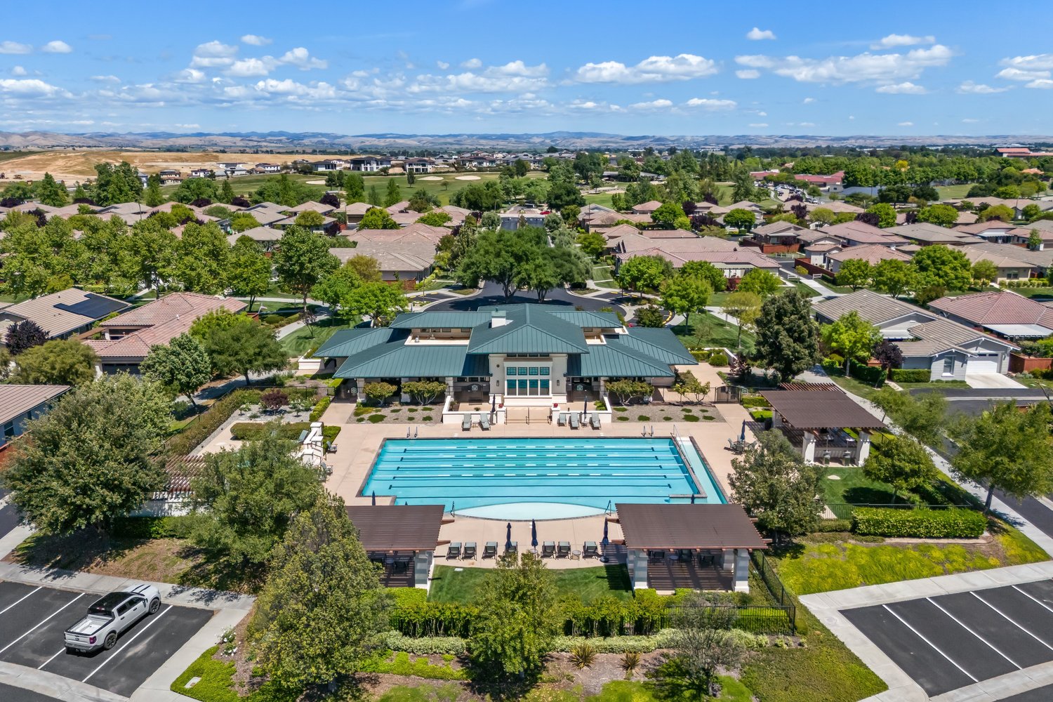 2563 Clubhouse Drive, Paso Robles, CA 93446
