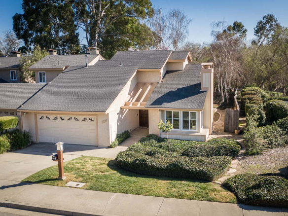 1263 Vista Del Lago, San Luis Obispo, CA 93405