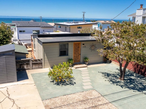 1998 Circle Drive, Cayucos, CA 93430