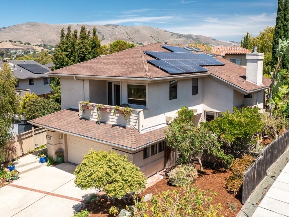 2424 Cumbre Ct., San Luis Obispo, CA 93401